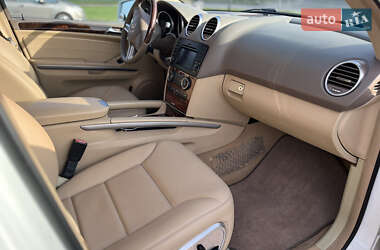 Позашляховик / Кросовер Mercedes-Benz M-Class 2011 в 