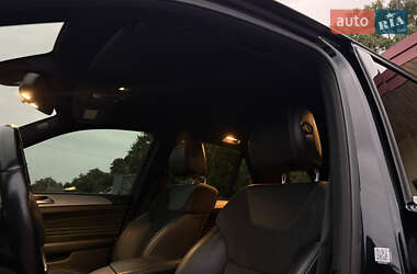 Позашляховик / Кросовер Mercedes-Benz M-Class 2011 в 