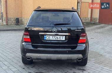 Внедорожник / Кроссовер Mercedes-Benz M-Class 2006 в 