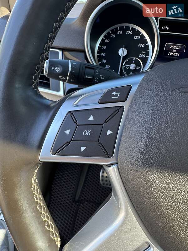 Внедорожник / Кроссовер Mercedes-Benz M-Class 2015 в Киеве
