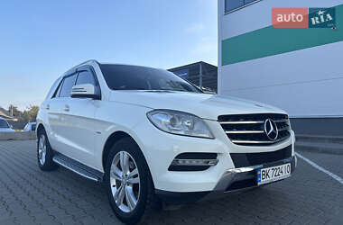 Позашляховик / Кросовер Mercedes-Benz M-Class 2012 в Нововолинську