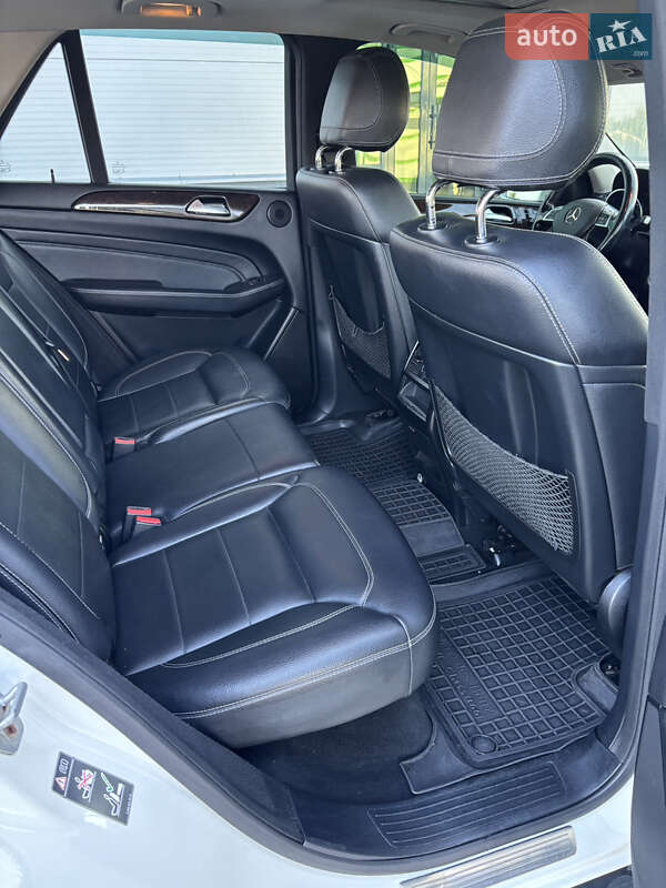 Позашляховик / Кросовер Mercedes-Benz M-Class 2012 в Нововолинську фото 29 Позашляховик / Кросовер Mercedes-Benz M-Class 2012 в Нововолинську
