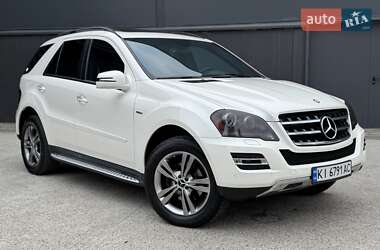 Внедорожник / Кроссовер Mercedes-Benz M-Class 2010 в 