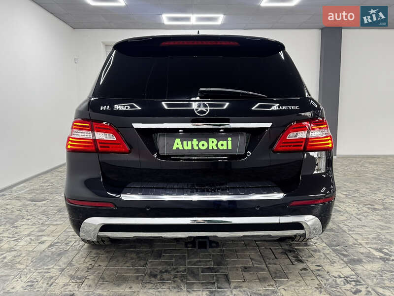 Позашляховик / Кросовер Mercedes-Benz M-Class 2015 в Одесі