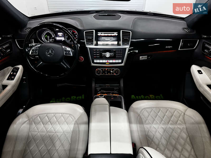 Позашляховик / Кросовер Mercedes-Benz M-Class 2015 в Одесі
