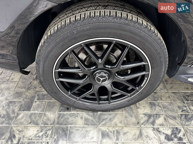 Позашляховик / Кросовер Mercedes-Benz M-Class 2015 в Одесі