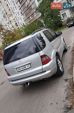 Внедорожник / Кроссовер Mercedes-Benz M-Class 2001 в  фото 7 Внедорожник / Кроссовер Mercedes-Benz M-Class 2001 в