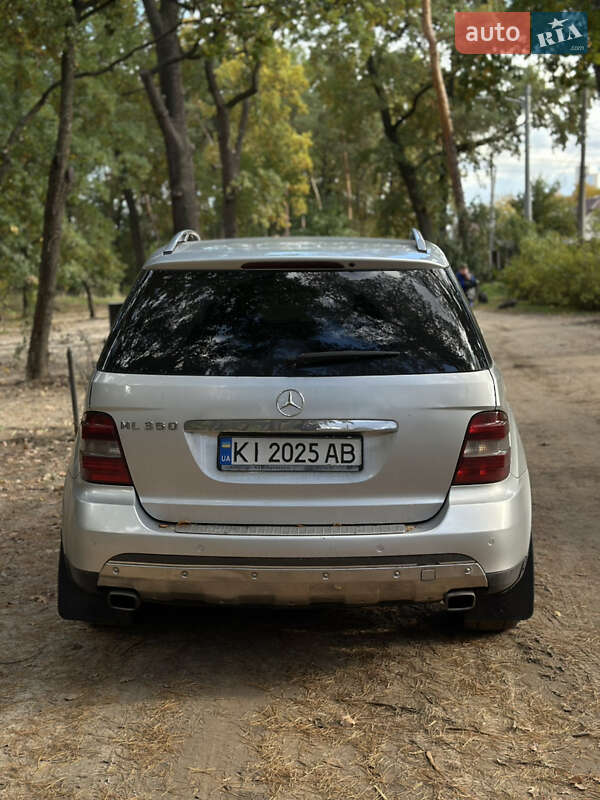 Внедорожник / Кроссовер Mercedes-Benz M-Class 2006 в Киеве