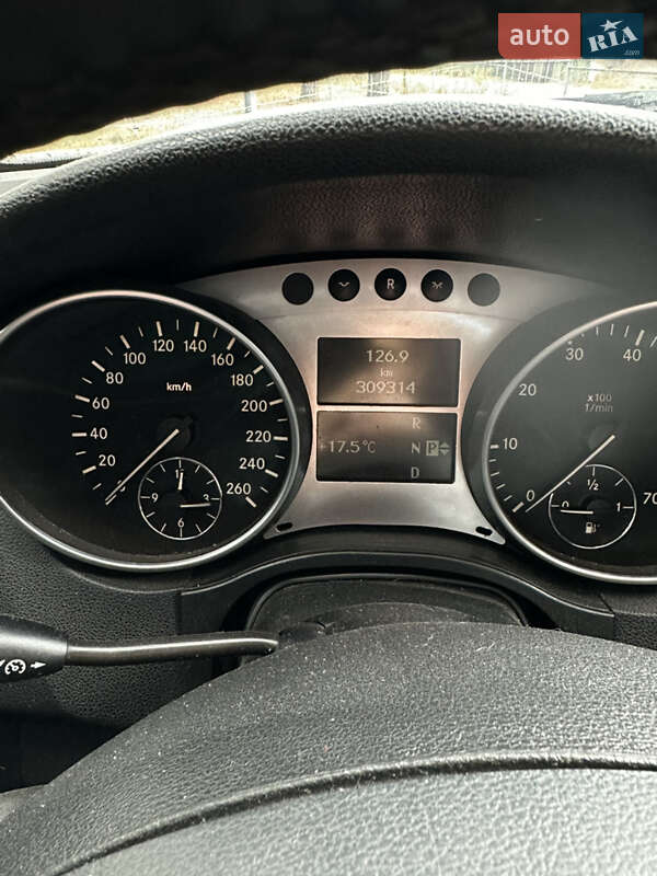 Внедорожник / Кроссовер Mercedes-Benz M-Class 2006 в Киеве