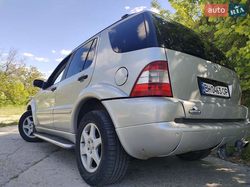 Внедорожник / Кроссовер Mercedes-Benz M-Class 2002 в Одессе фото 9 Внедорожник / Кроссовер Mercedes-Benz M-Class 2002 в Одессе