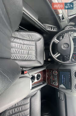 Позашляховик / Кросовер Mercedes-Benz M-Class 2007 в 