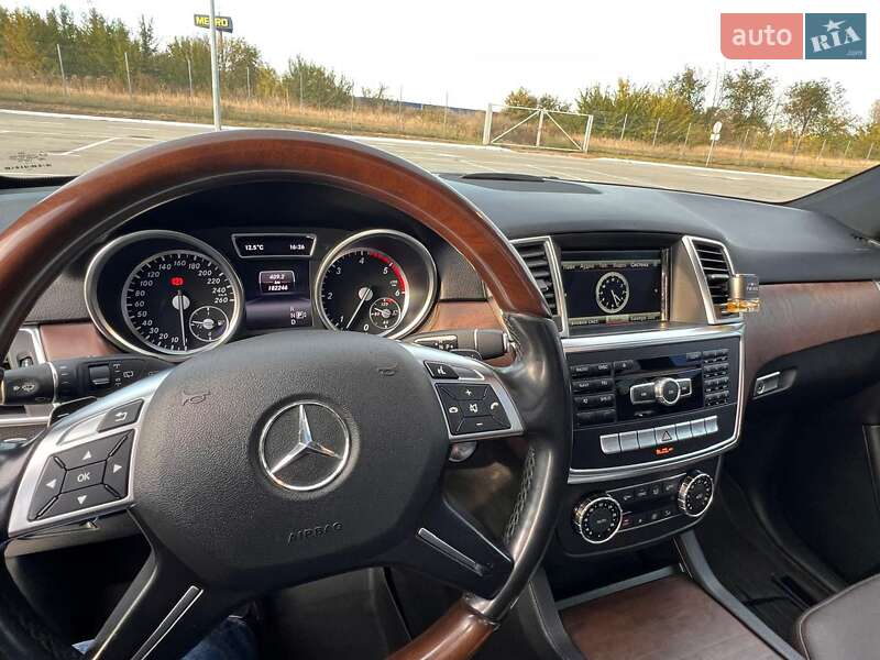 Внедорожник / Кроссовер Mercedes-Benz M-Class 2014 в Запорожье фото 11 Внедорожник / Кроссовер Mercedes-Benz M-Class 2014 в Запорожье