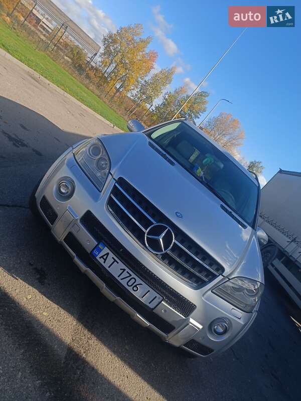 Внедорожник / Кроссовер Mercedes-Benz M-Class 2006 в Ивано-Франковске фото 10 Внедорожник / Кроссовер Mercedes-Benz M-Class 2006 в Ивано-Франковске