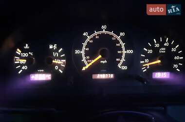 Внедорожник / Кроссовер Mercedes-Benz M-Class 1999 в 