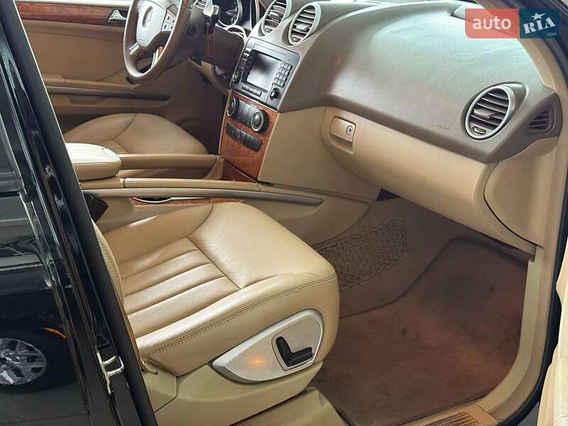 Позашляховик / Кросовер Mercedes-Benz M-Class 2008 в Одесі