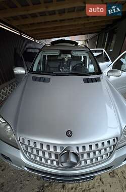 Внедорожник / Кроссовер Mercedes-Benz M-Class 2008 в Ахтырке