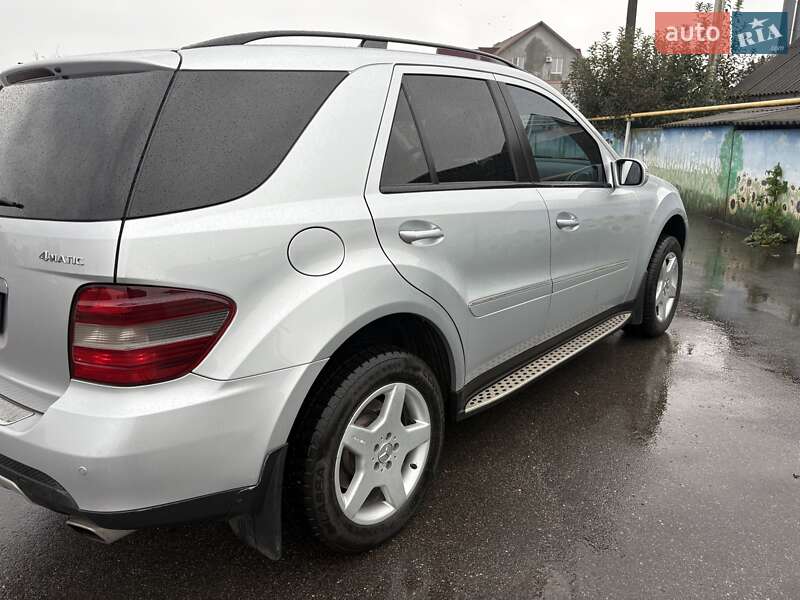 Внедорожник / Кроссовер Mercedes-Benz M-Class 2008 в Ахтырке фото 4 Внедорожник / Кроссовер Mercedes-Benz M-Class 2008 в Ахтырке