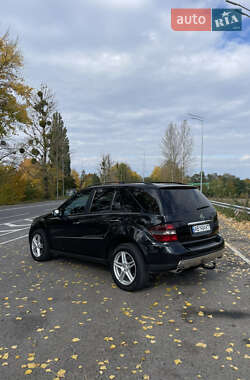 Внедорожник / Кроссовер Mercedes-Benz M-Class 2007 в 