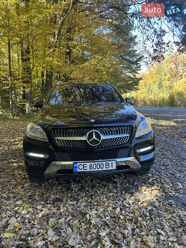 Внедорожник / Кроссовер Mercedes-Benz M-Class 2013 в Черновцах