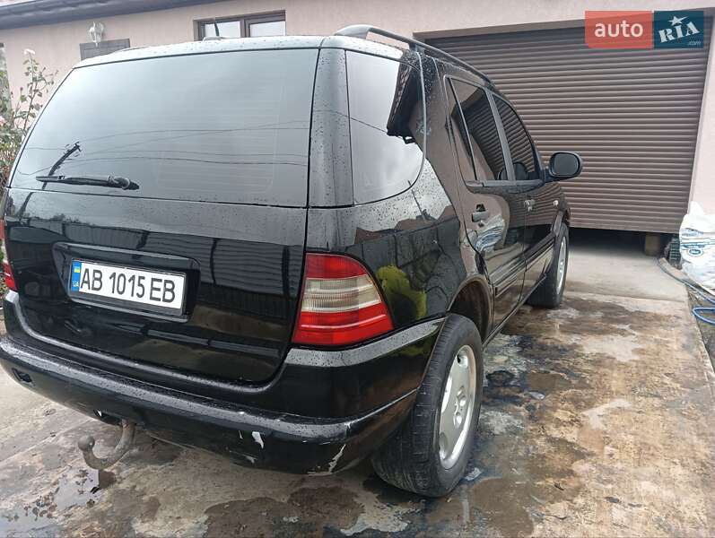 Внедорожник / Кроссовер Mercedes-Benz M-Class 2000 в Виннице