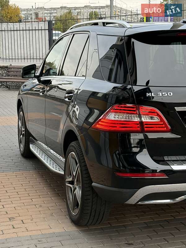 Позашляховик / Кросовер Mercedes-Benz M-Class 2014 в Білій Церкві фото 31 Позашляховик / Кросовер Mercedes-Benz M-Class 2014 в Білій Церкві