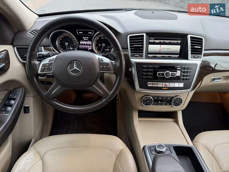 Позашляховик / Кросовер Mercedes-Benz M-Class 2014 в Білій Церкві фото 49 Позашляховик / Кросовер Mercedes-Benz M-Class 2014 в Білій Церкві