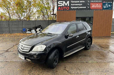 Позашляховик / Кросовер Mercedes-Benz M-Class 2007 в  фото 4 Позашляховик / Кросовер Mercedes-Benz M-Class 2007 в