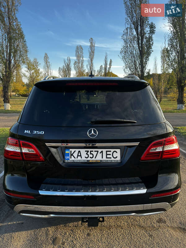 Позашляховик / Кросовер Mercedes-Benz M-Class 2015 в Кам'янському фото 6 Позашляховик / Кросовер Mercedes-Benz M-Class 2015 в Кам'янському