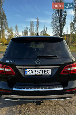 Позашляховик / Кросовер Mercedes-Benz M-Class 2015 в 