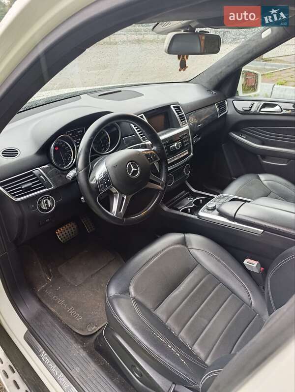 Внедорожник / Кроссовер Mercedes-Benz M-Class 2012 в Коростышеве