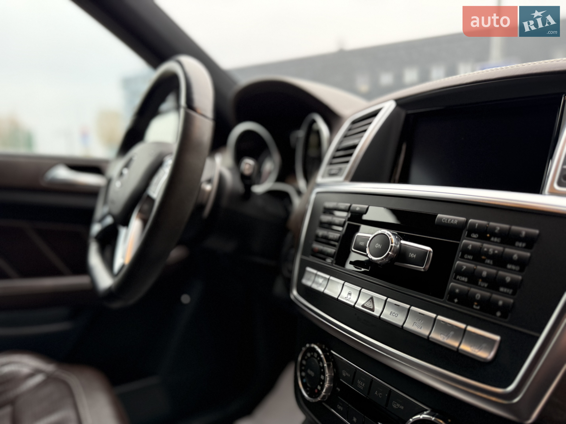2012 Mercedes-Benz M-klasse - мініатюра 12