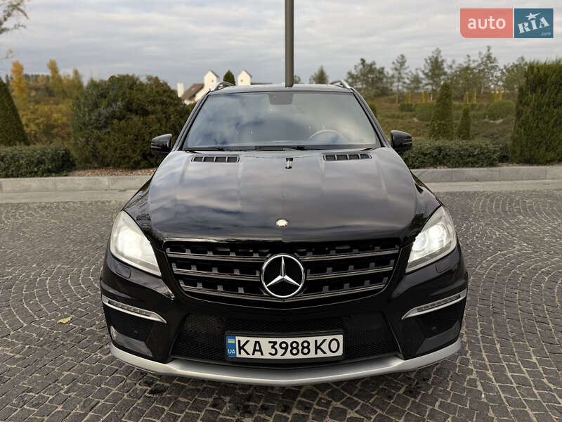 Позашляховик / Кросовер Mercedes-Benz M-Class 2011 в Дніпрі