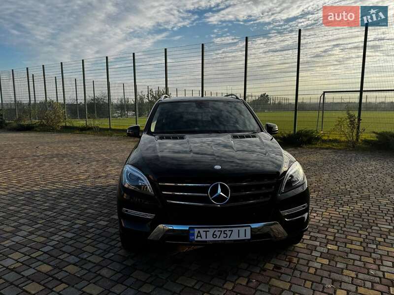 Позашляховик / Кросовер Mercedes-Benz M-Class 2012 в Заліщиках фото 4 Позашляховик / Кросовер Mercedes-Benz M-Class 2012 в Заліщиках