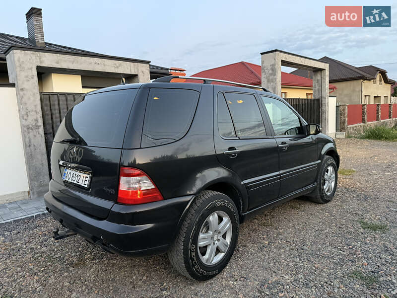 Внедорожник / Кроссовер Mercedes-Benz M-Class 2004 в Ужгороде фото 4 Внедорожник / Кроссовер Mercedes-Benz M-Class 2004 в Ужгороде