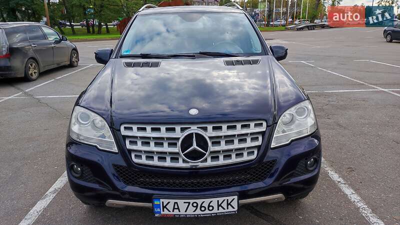 Mercedes-Benz M-Class 2008 Mercedes-Benz M-Class 2008