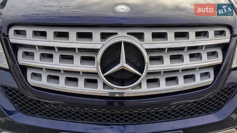 Позашляховик / Кросовер Mercedes-Benz M-Class 2008 в Києві