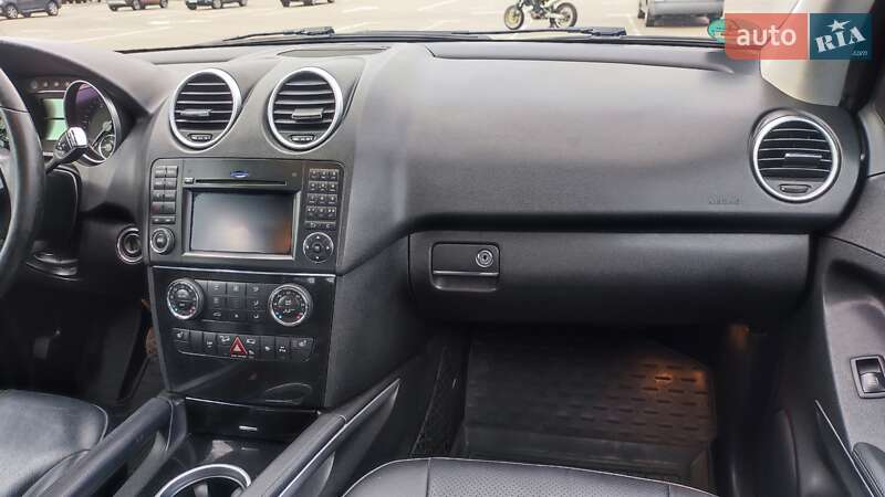 Позашляховик / Кросовер Mercedes-Benz M-Class 2008 в Києві