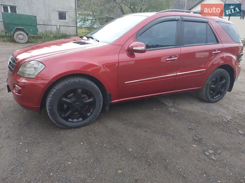 Mercedes-Benz M-Class