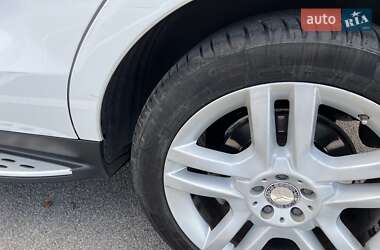 Позашляховик / Кросовер Mercedes-Benz M-Class 2015 в 