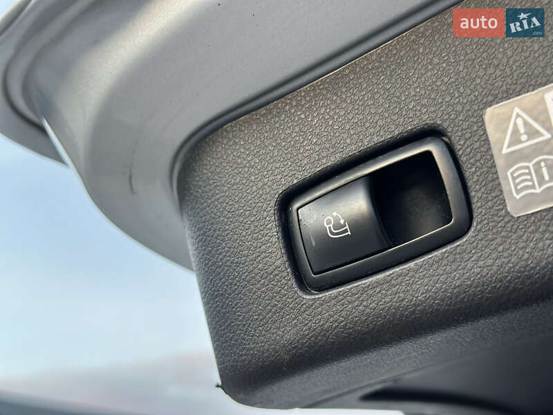 Позашляховик / Кросовер Mercedes-Benz M-Class 2013 в Іршаві фото 9 Позашляховик / Кросовер Mercedes-Benz M-Class 2013 в Іршаві