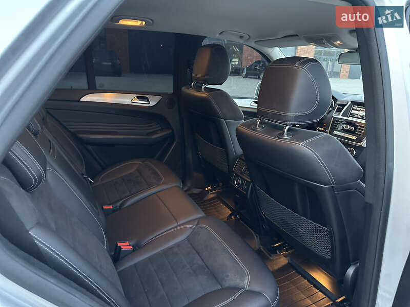 Позашляховик / Кросовер Mercedes-Benz M-Class 2013 в Іршаві фото 15 Позашляховик / Кросовер Mercedes-Benz M-Class 2013 в Іршаві