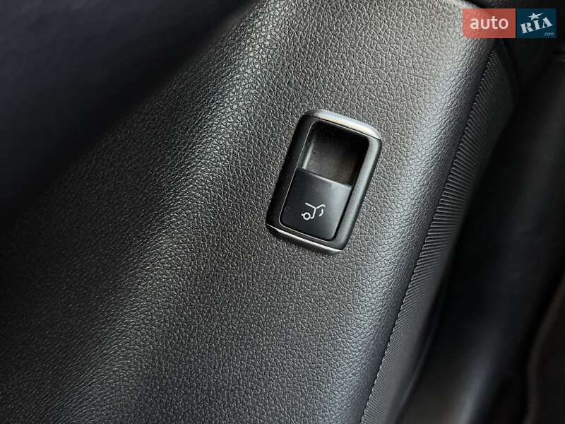 Позашляховик / Кросовер Mercedes-Benz M-Class 2013 в Львові