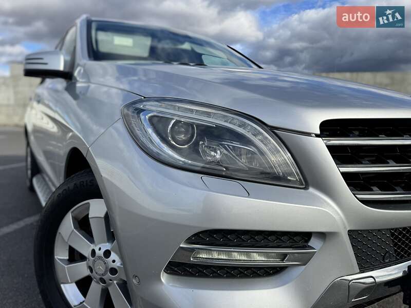 Позашляховик / Кросовер Mercedes-Benz M-Class 2013 в Львові