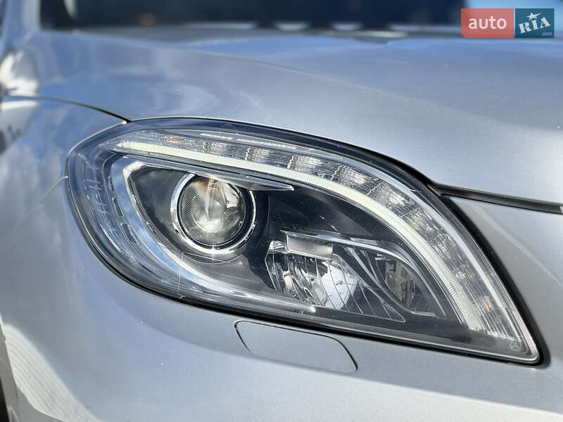 Позашляховик / Кросовер Mercedes-Benz M-Class 2013 в Львові