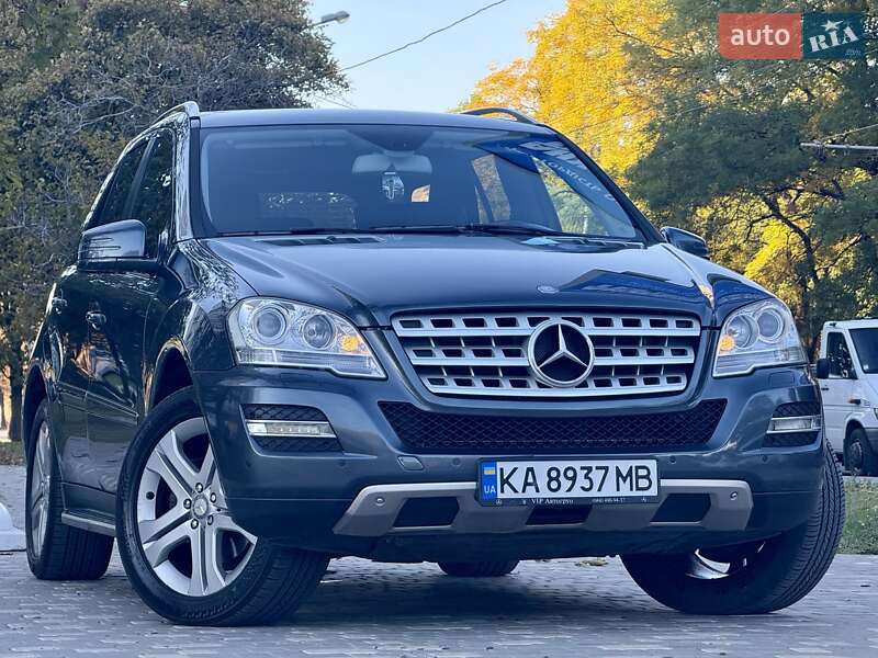 Позашляховик / Кросовер Mercedes-Benz M-Class 2011 в Одесі фото 20 Позашляховик / Кросовер Mercedes-Benz M-Class 2011 в Одесі