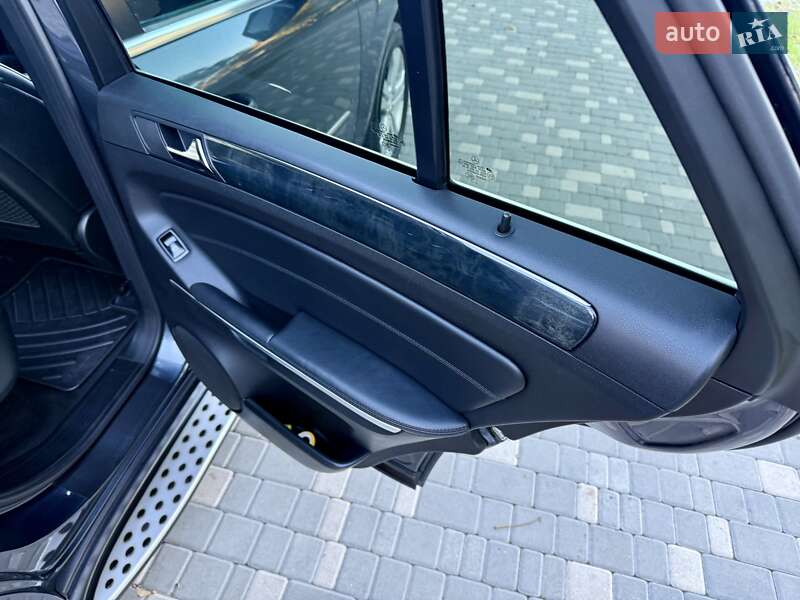 Позашляховик / Кросовер Mercedes-Benz M-Class 2011 в Одесі фото 63 Позашляховик / Кросовер Mercedes-Benz M-Class 2011 в Одесі