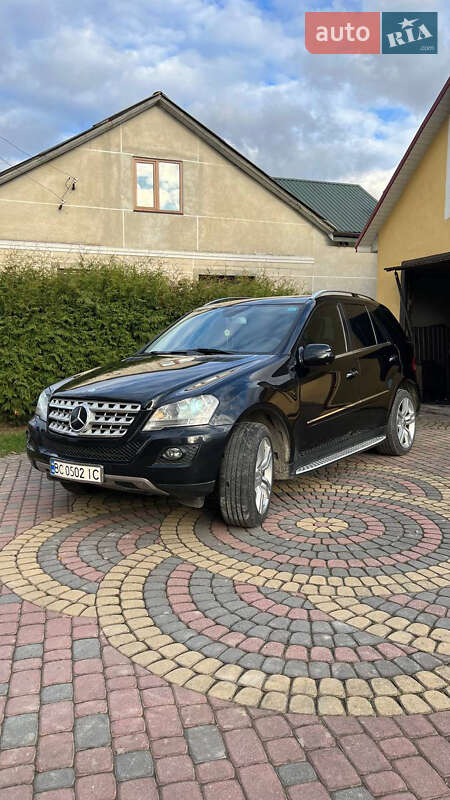 Позашляховик / Кросовер Mercedes-Benz M-Class 2009 в Яворові фото 7 Позашляховик / Кросовер Mercedes-Benz M-Class 2009 в Яворові