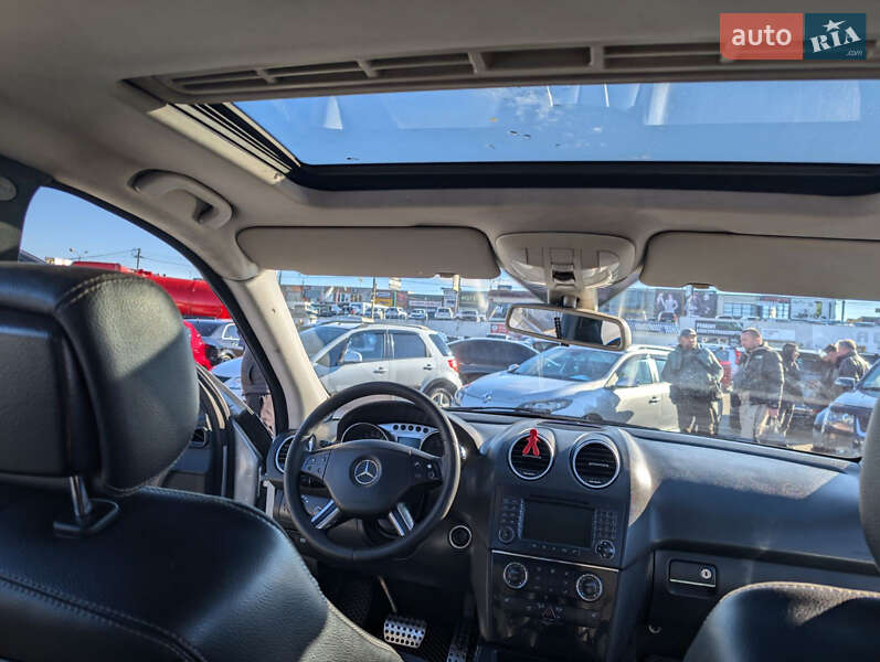 Позашляховик / Кросовер Mercedes-Benz M-Class 2005 в Чернівцях фото 9 Позашляховик / Кросовер Mercedes-Benz M-Class 2005 в Чернівцях