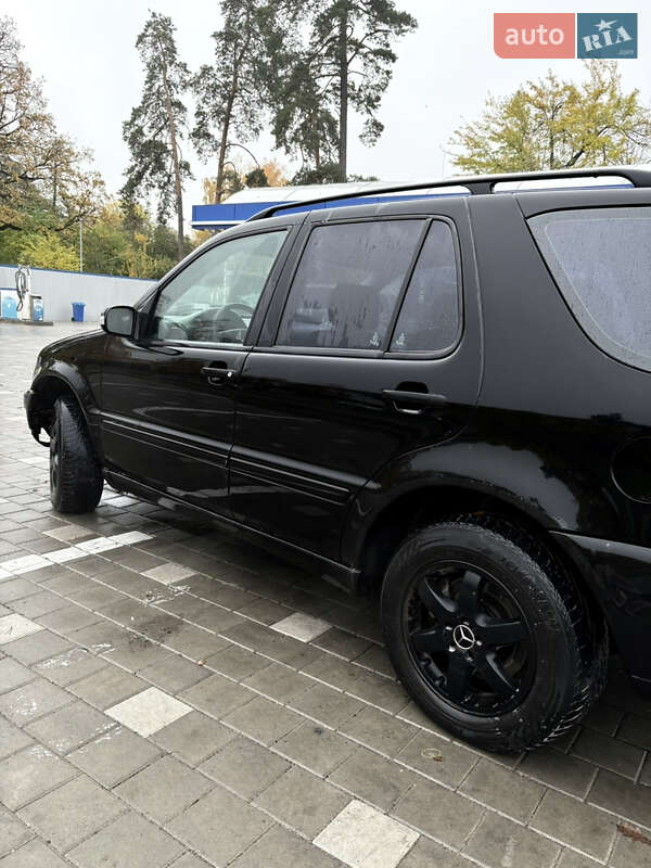 Позашляховик / Кросовер Mercedes-Benz M-Class 2003 в Черкасах