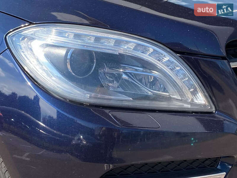 Внедорожник / Кроссовер Mercedes-Benz M-Class 2013 в Киеве